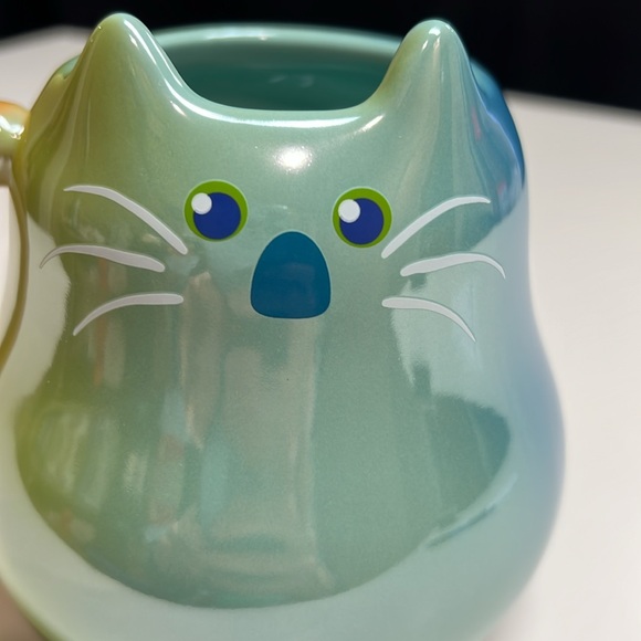 Disney Mr. Mittens mug - Picture 2 of 16